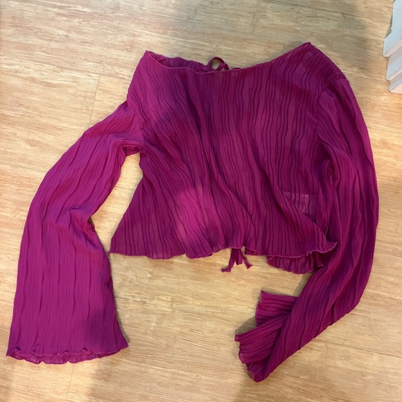 Urban Outfitters Backless Magenta Top - Picture 3 of 3